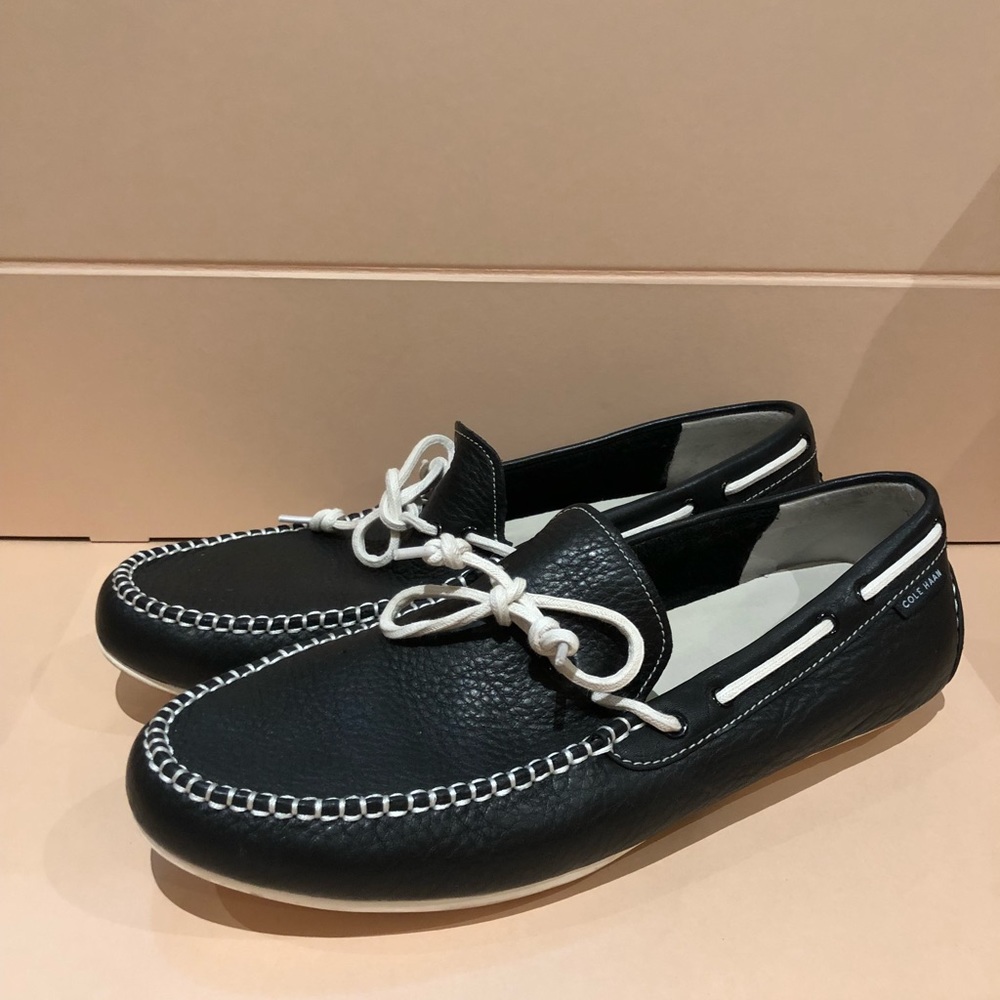 Cole Haan Leather Grant Loafer size 12 Black White